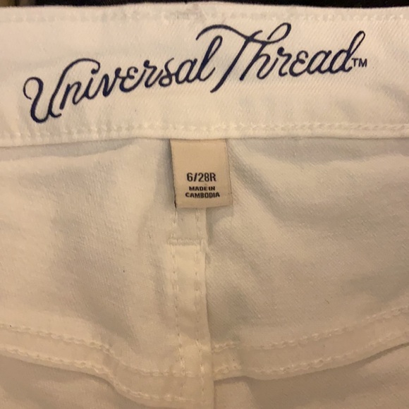 Universal Thread High Rise Straight White Pants Size 6/28 - Picture 3 of 5